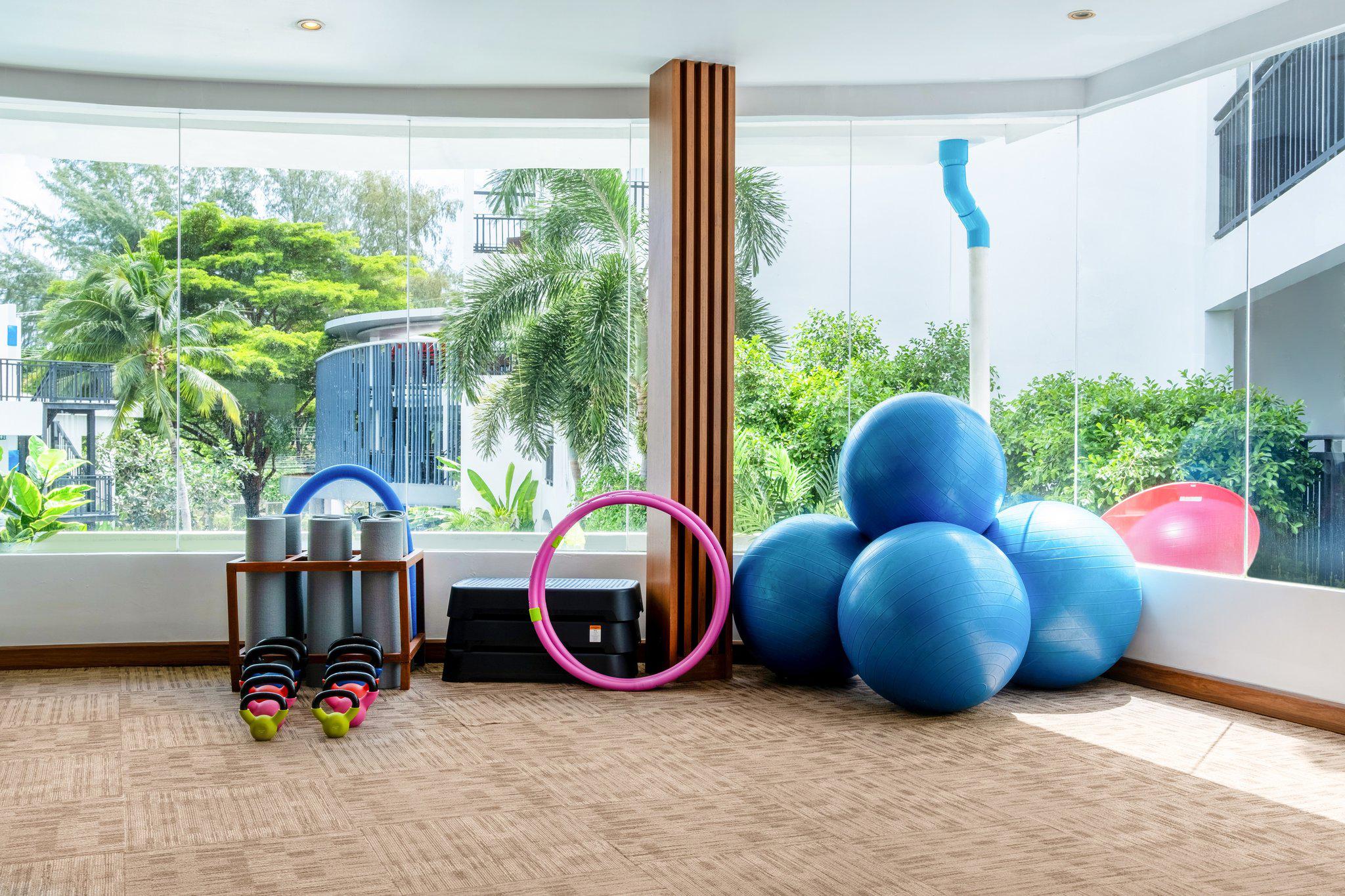 Фото Holiday Inn Resort Phuket Karon Beach, an Ihg Hotel