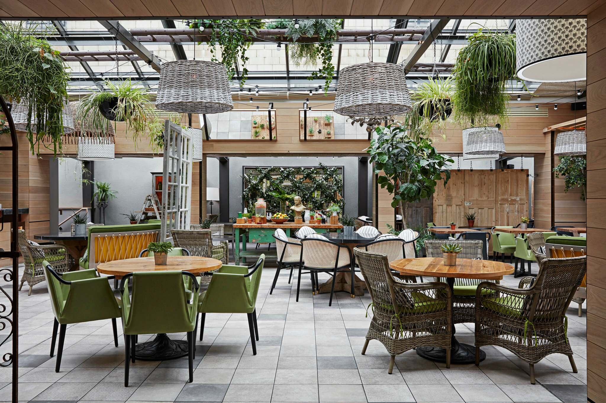 Фото Kimpton Charlotte Square Hotel