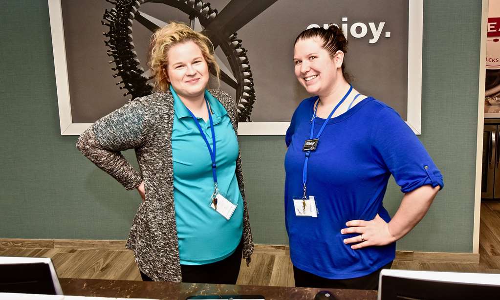 Фото Hampton Inn Kirksville, Mo