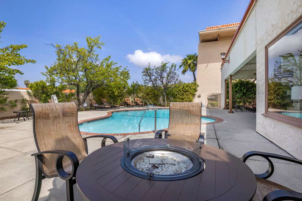 Фото Best Western Plus Thousand Oaks Inn