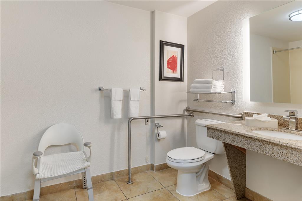 Фото Best Western Plus Jfk Inn & Suites