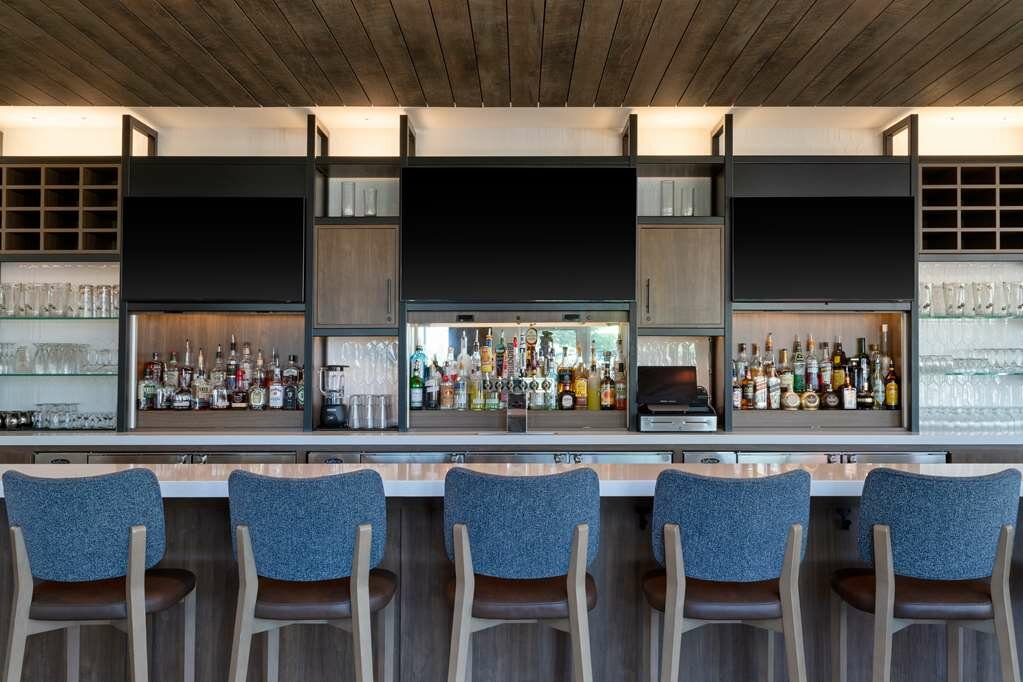 Фото Hilton Garden Inn Chesterton