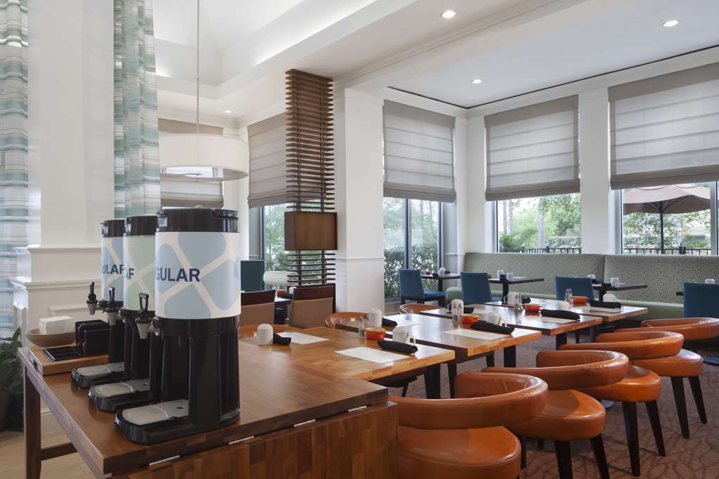 Фото Hilton Garden Inn Jacksonville Jtb/deerwood Park