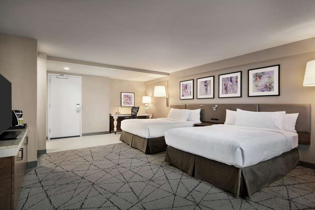 Фото Hilton Garden Inn Springfield