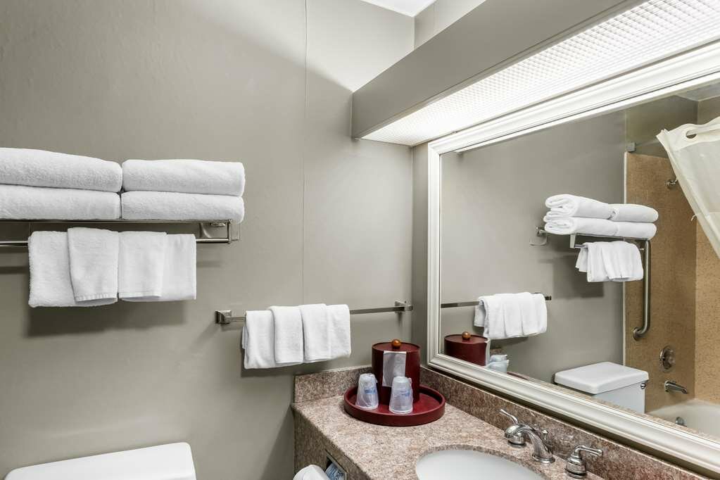 Фото SureStay Hotel by Best Western SeaTac Airport North