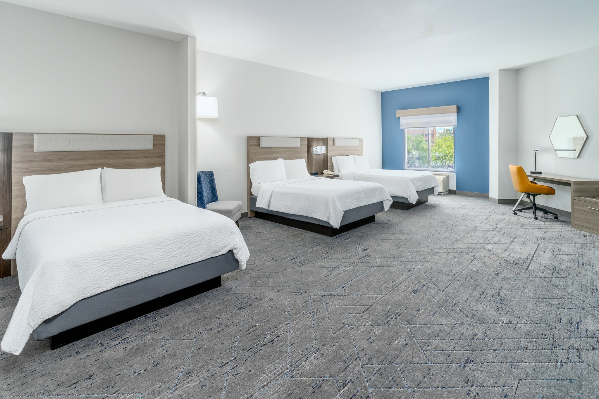 Фото Holiday Inn Express Hotel & Suites Denver North - Thornton, an Ihg Hotel