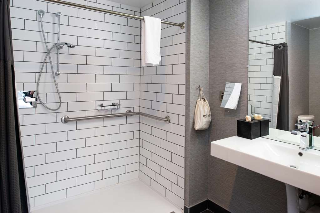 Фото Joinery Hotel Pittsburgh, Curio Collection by Hilton