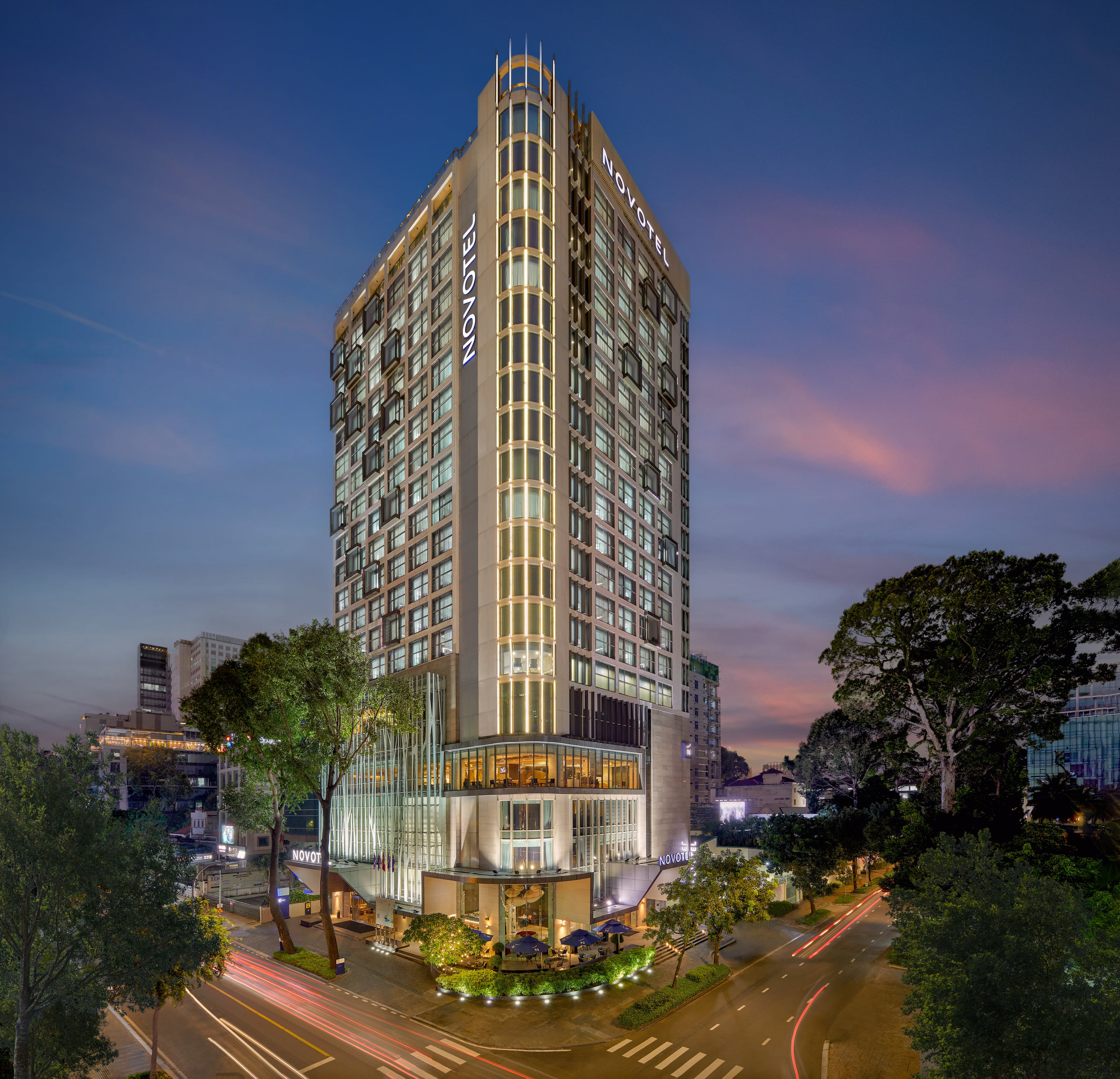 Фото Novotel Saigon Centre
