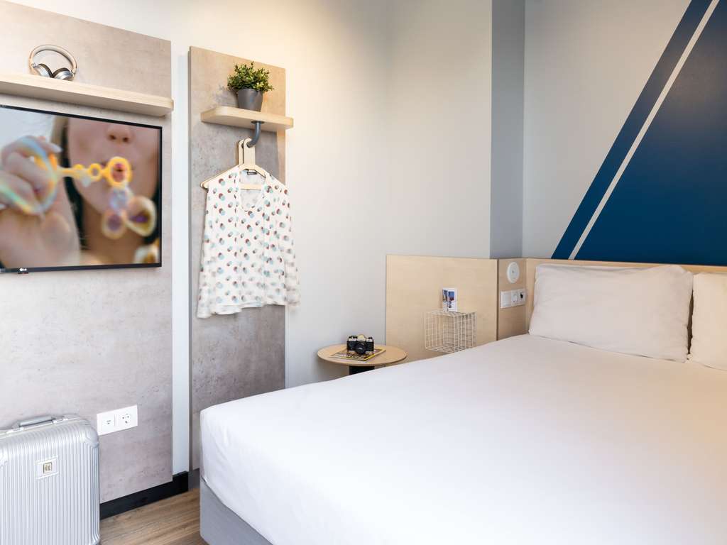 Фото Ibis Budget Valencia Centro Puerto
