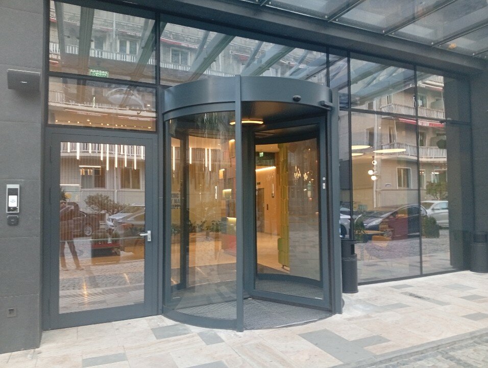 Фото Hampton by Hilton Batumi Center