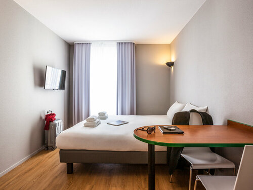 Гостиница Adagio Access Maisons Alfort в Альфорвилле