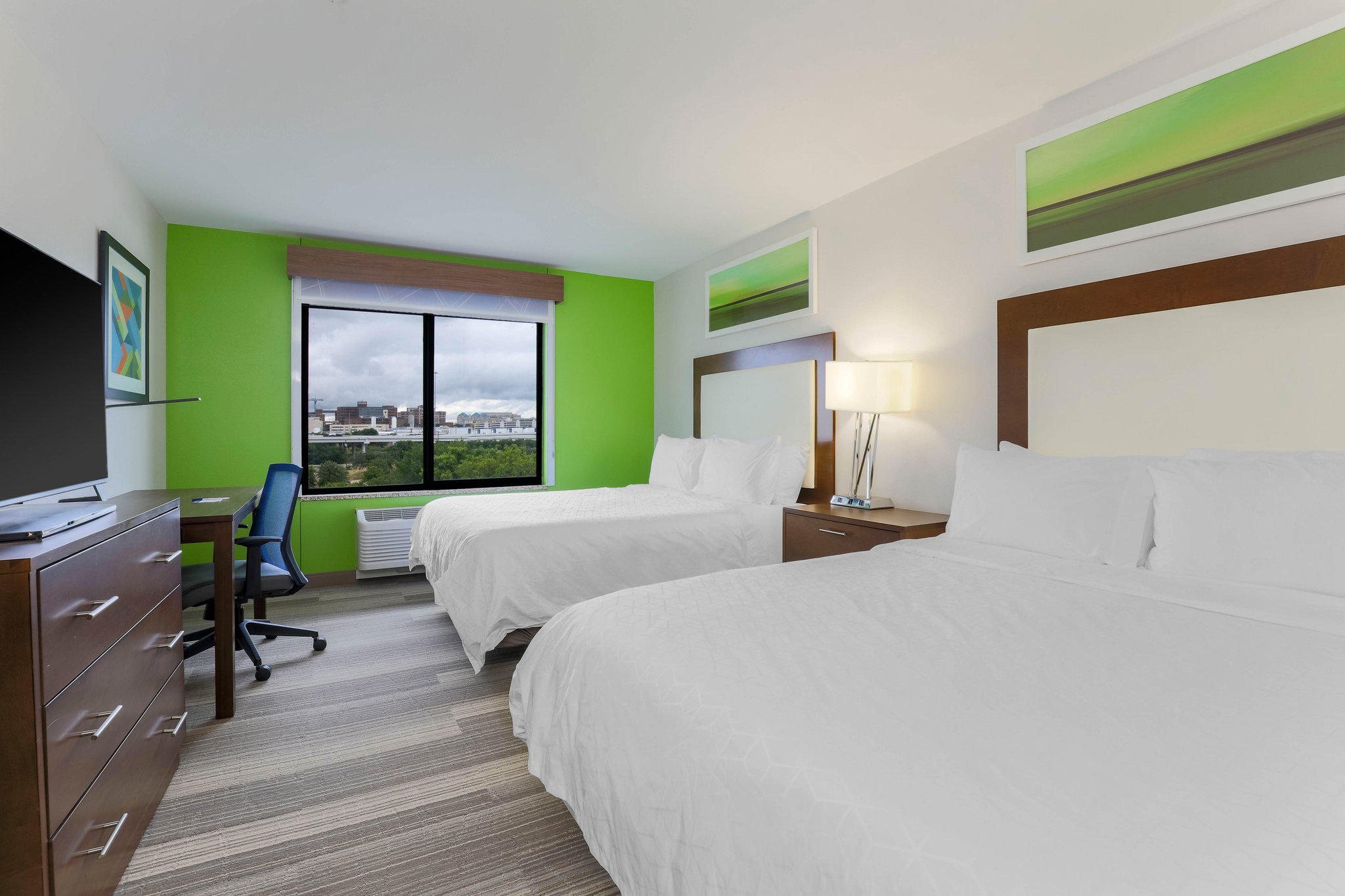 Фото Holiday Inn Express Hotel & Suites Fort Worth Downtown, an Ihg Hotel