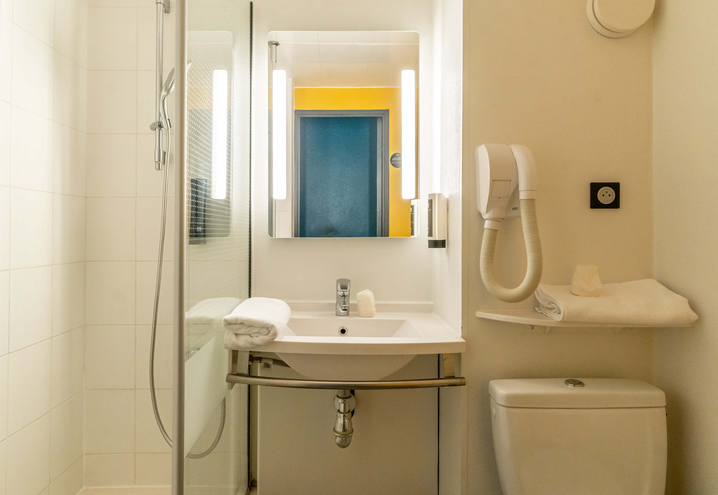 Фото B&B Hotel Marseille Prado Parc des expositions