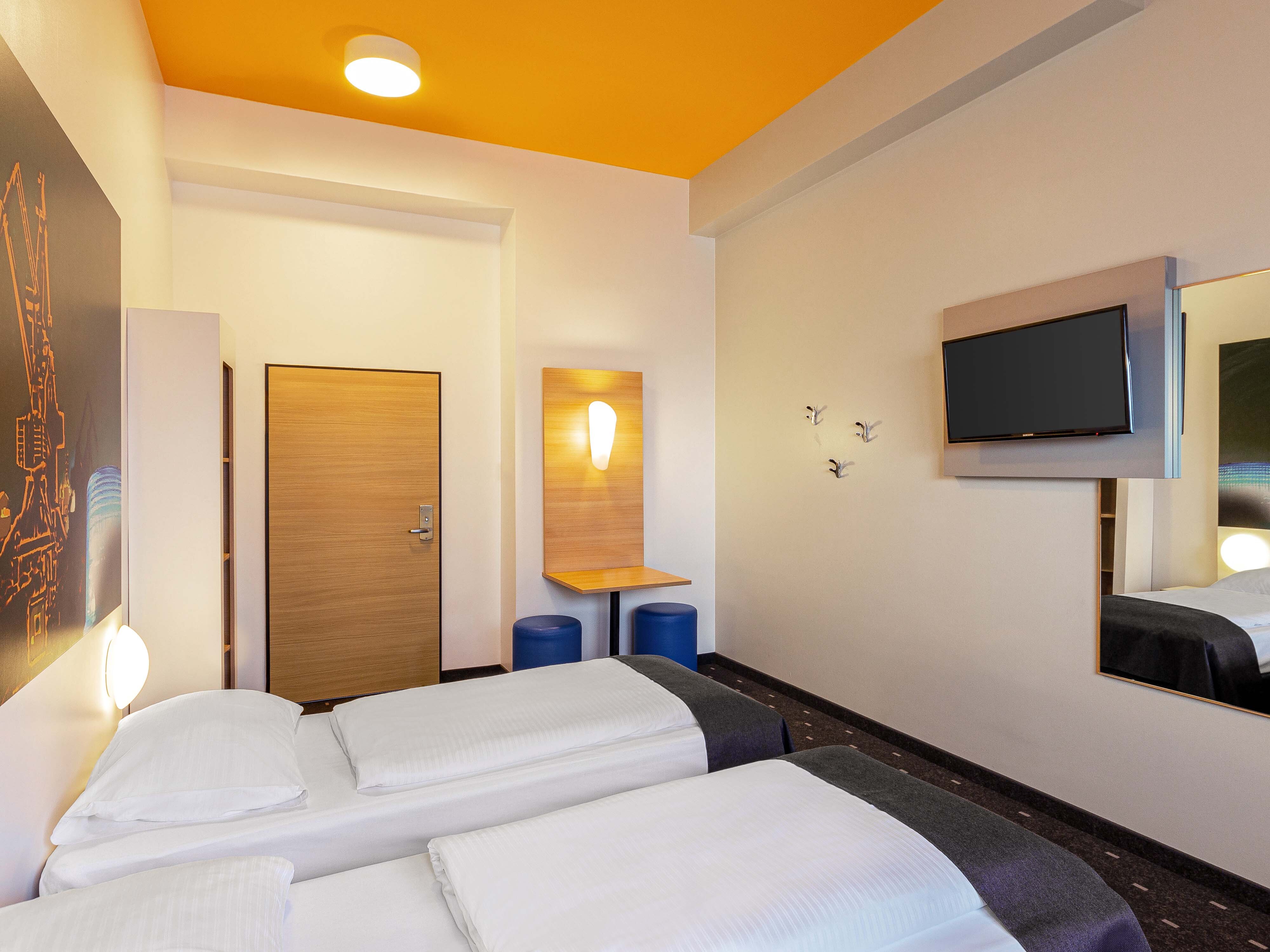 Фото B&b Hotel Duisburg Hbf-Süd