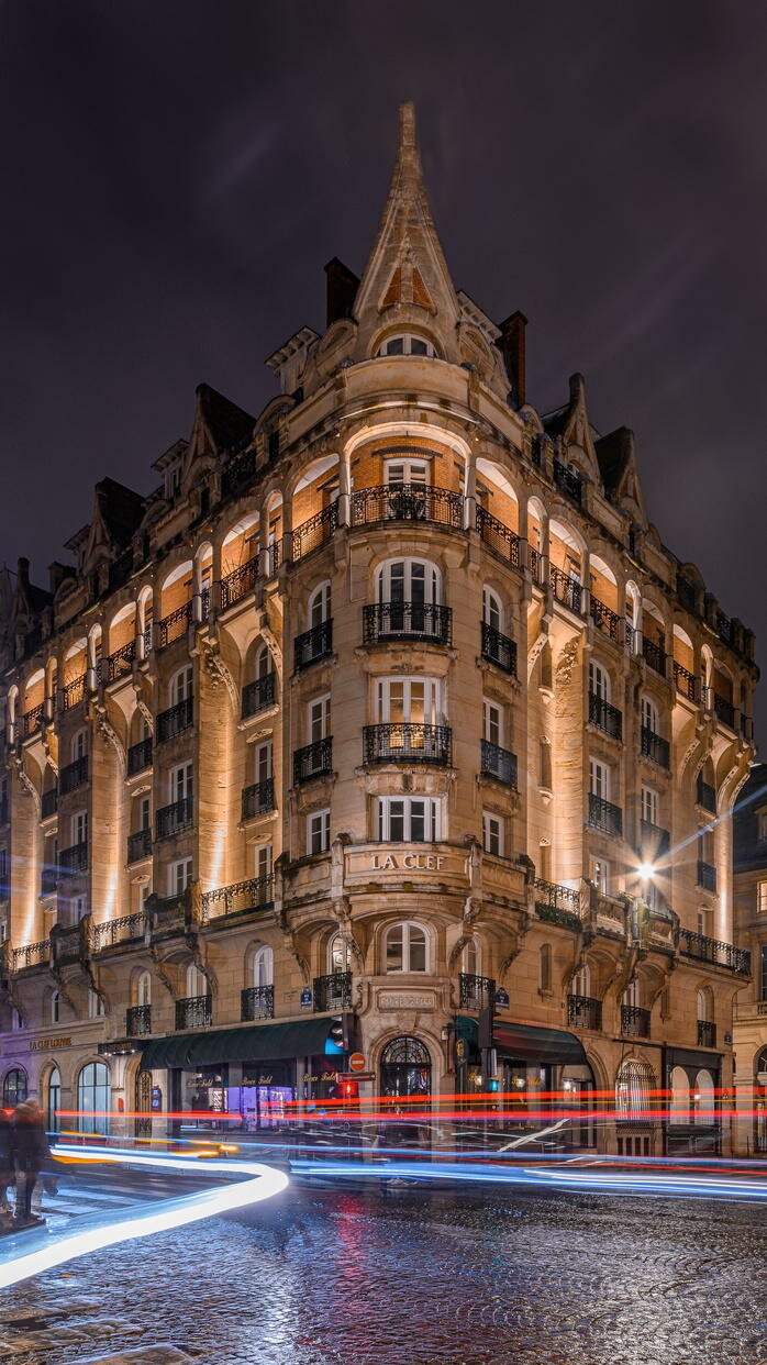 Фото отеля 1