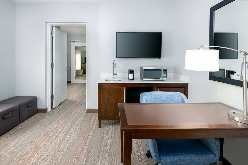 Фото Hampton Inn Charlotte-Uptown