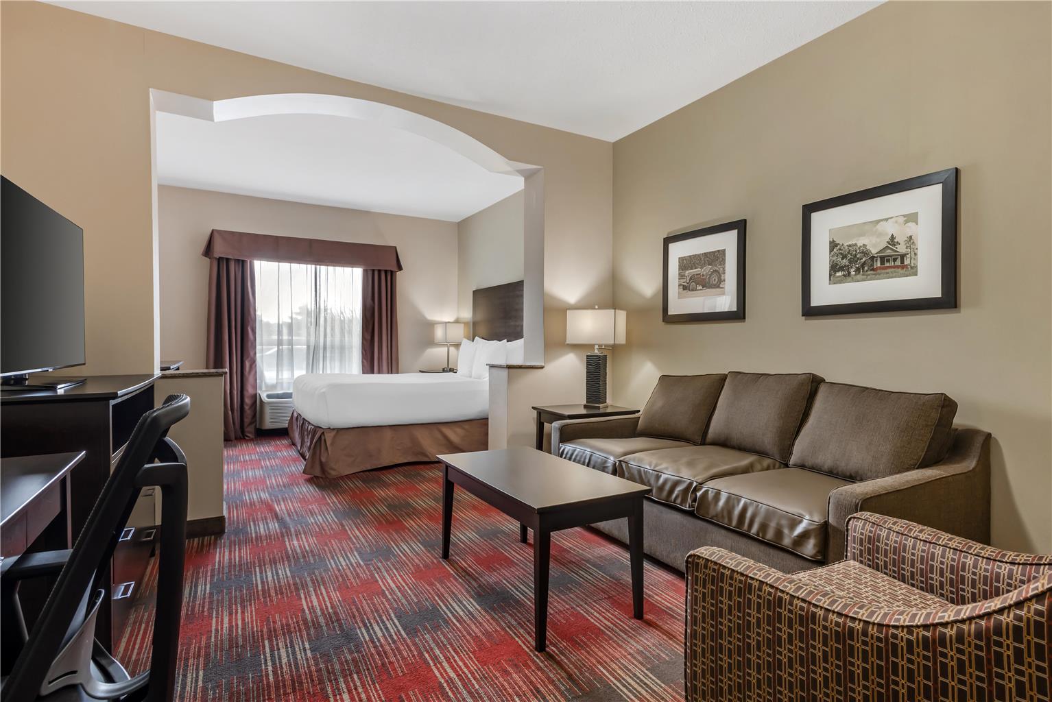 Фото Best Western Plus Red Deer Inn & Suites
