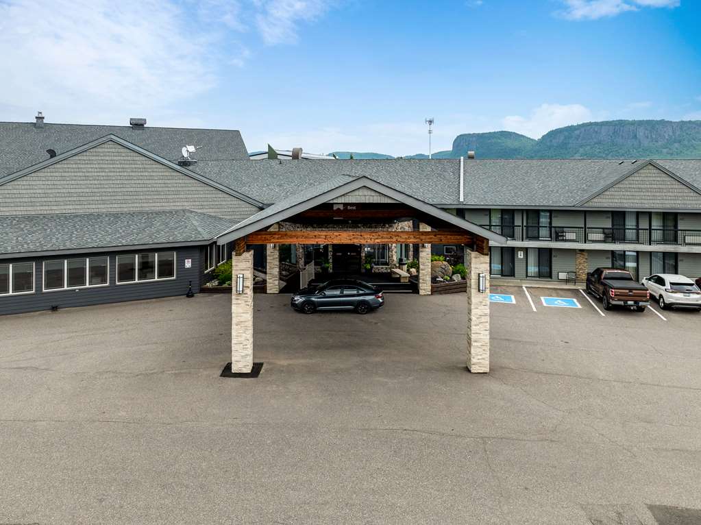 Фото Best Western Plus Nor'wester Hotel & Conference Centre