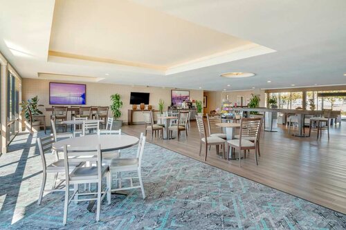 Гостиница Best Western Plus Bayside Hotel в Окленде