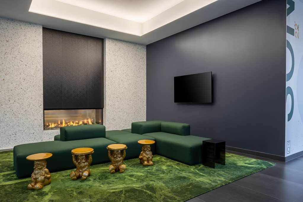 Фото Hampton Inn & Suites Rochester Downtown