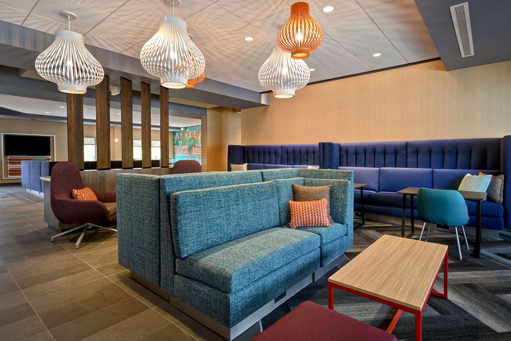 Фото Tru by Hilton Manchester Downtown