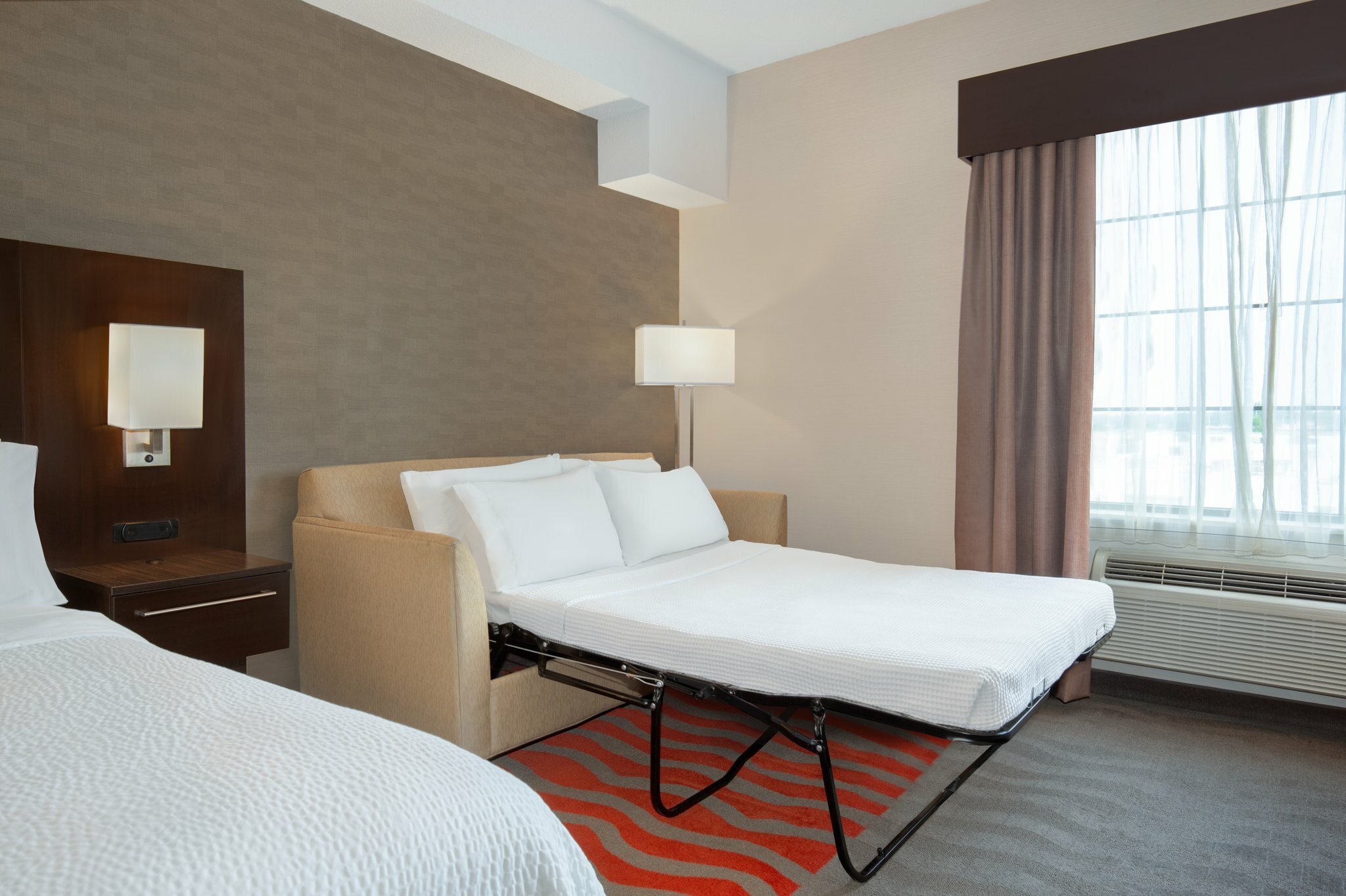 Фото Holiday Inn Express Hotel & Suites Barrie, an Ihg Hotel