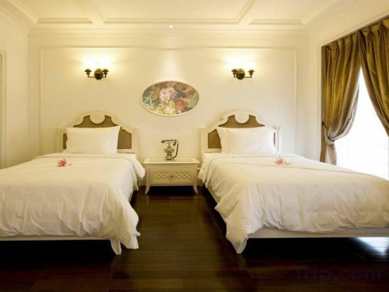 Фото Eldora Hotel