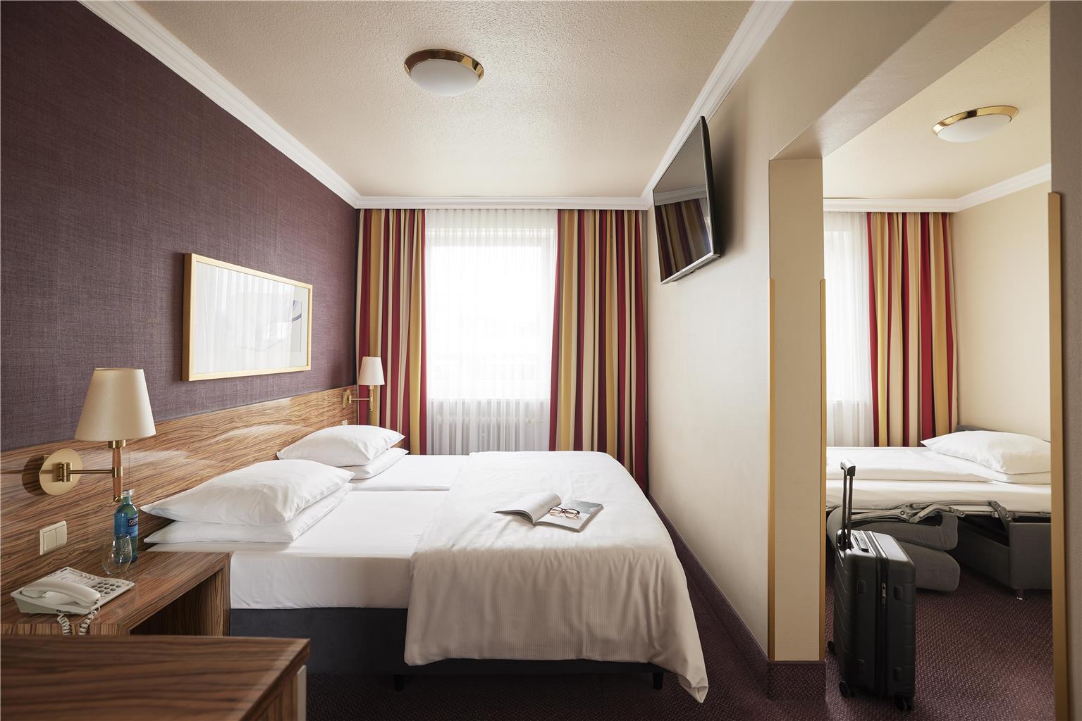 Фото Best Western Raphael Hotel Altona