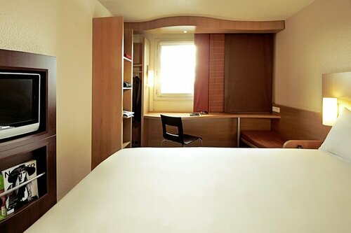 Гостиница ibis Marne la Vallée Noisy в Ганьи