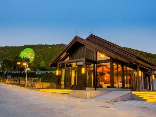 Гостиница Tanyi Xigu Resort в Чжанцзякоу