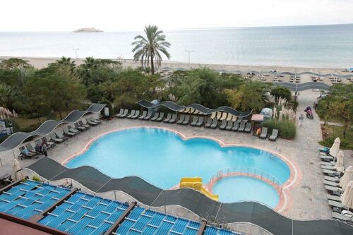 Гостиница Cactus Paradise Hotel в Мендересе