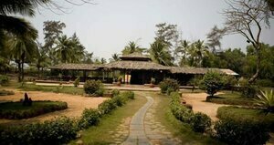 Гостиница Varca Palms Beach Resort в Варке