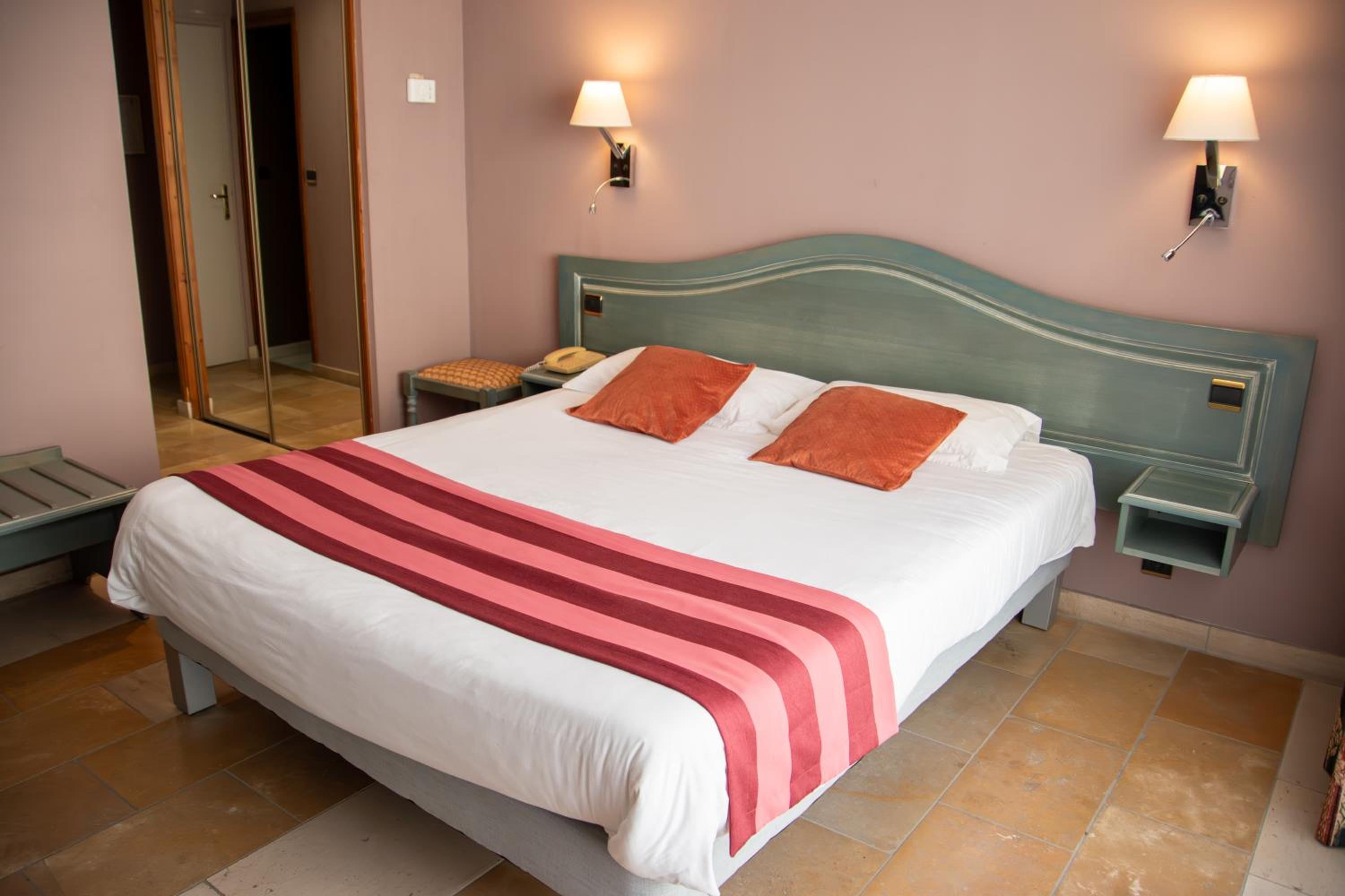 Фото Le Saint Nicolas