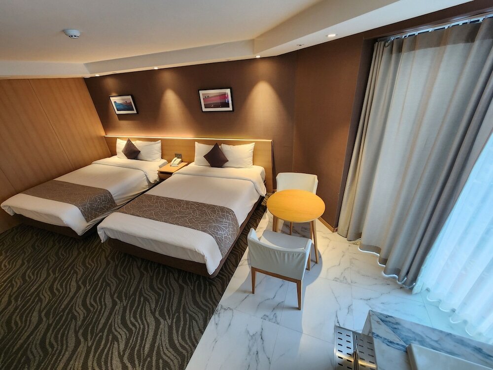 Фото Seogwipo Js Hotel