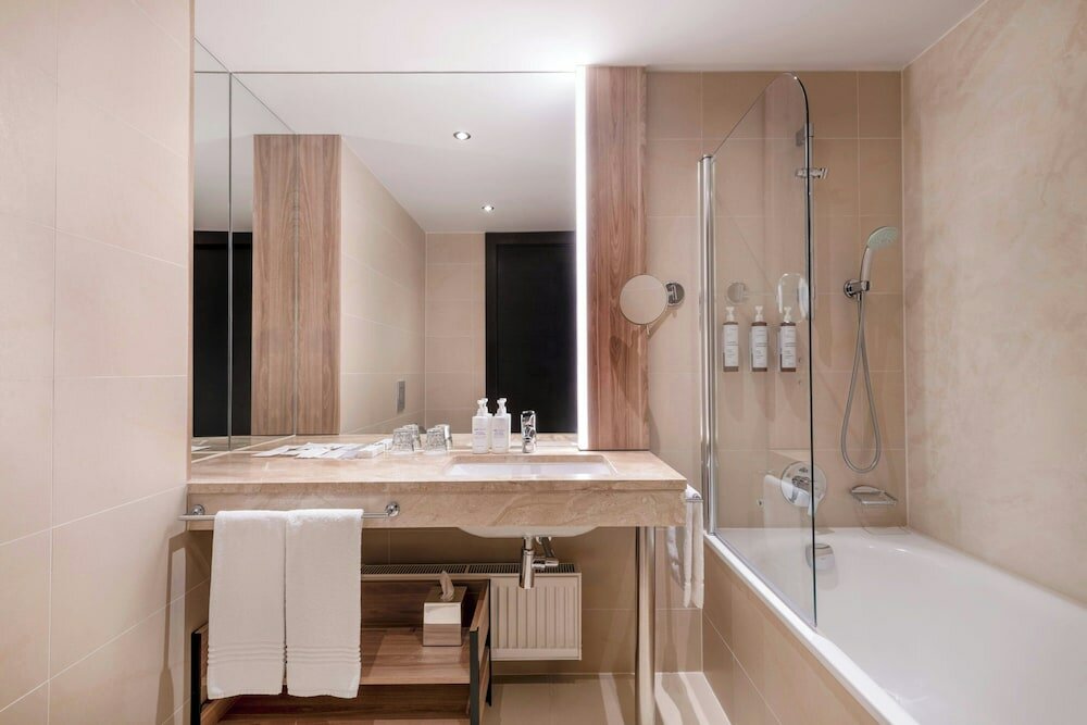 Фото АС Hotel by Marriott Bratislava Old Town