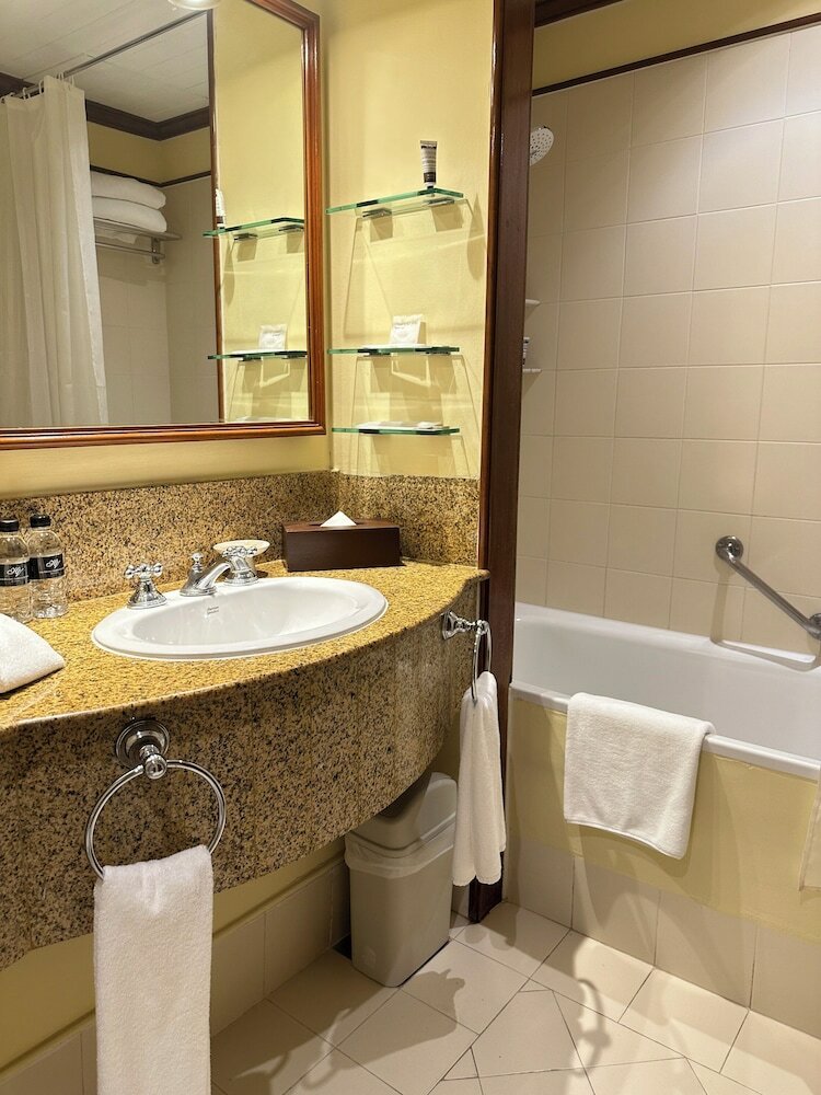 Фото Avani Hai Phong Harbour View Hotel