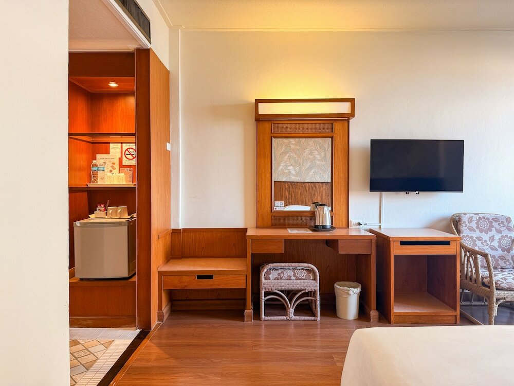 Фото Golden Beach Hotel Pattaya