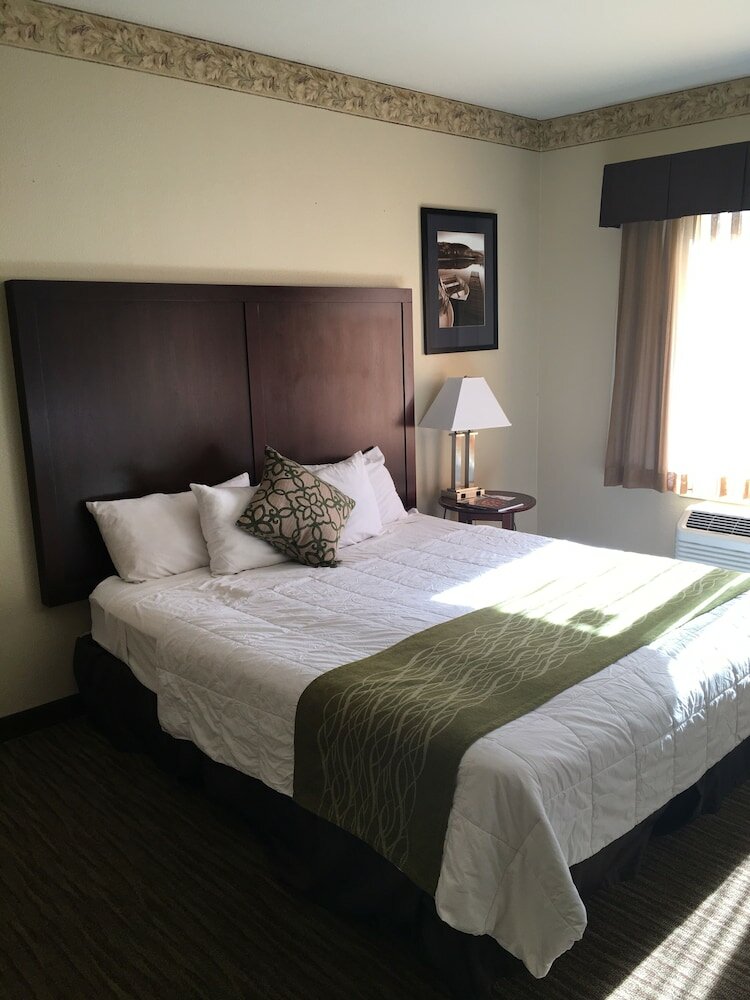 Фото Hawthorn Suites by Wyndham Rancho Cordova/Folsom