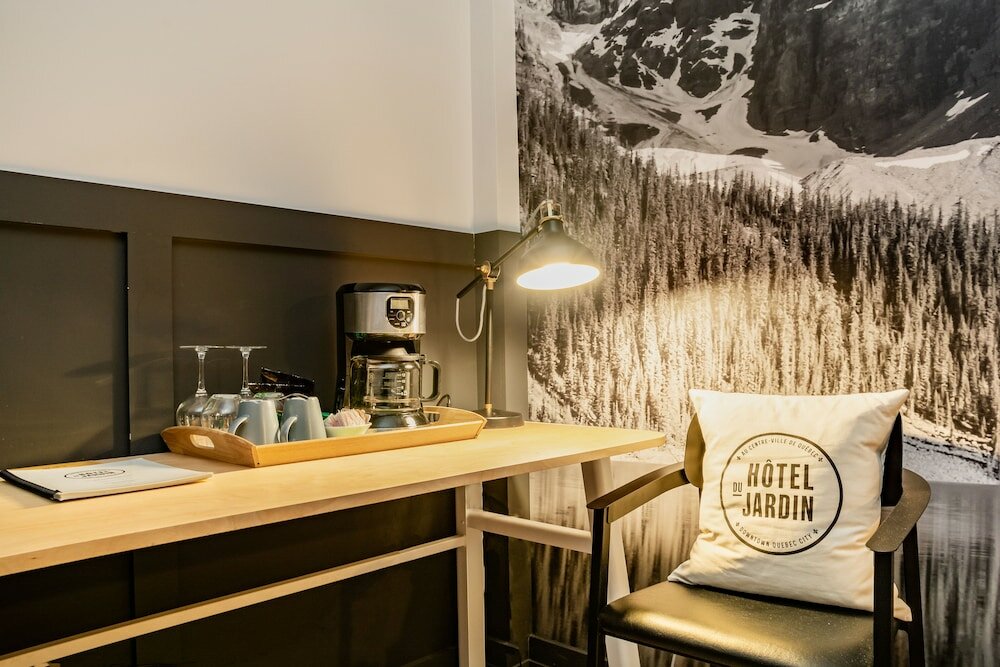 Фото Hôtel du Jardin - by Les Lofts Vieux-Quebec