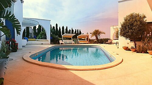Гостиница Ocean View with a Pool в Кесарии