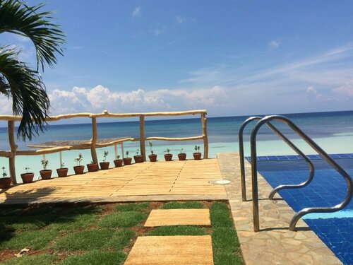 Гостиница Blue Wave Inn Beach Resort & Restaurant в Провинции Сикихор