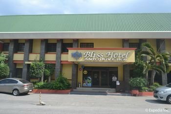 Гостиница Capital O 740 Bliss Hotel Dau в Провинции Пампанга