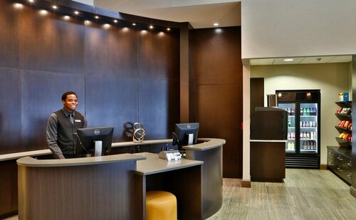 Гостиница The Park Hotel London в Лондоне