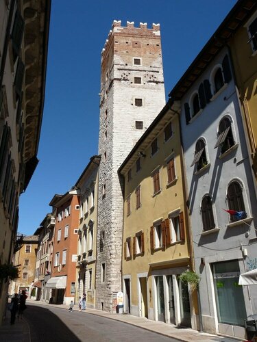 Гостиница B&b Al Cavour 34 в Тренто