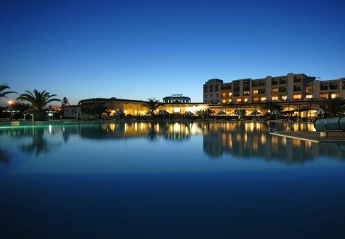 Гостиница Soviva Resort в Тунисе