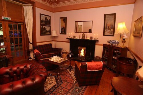 Гостиница Columba House Hotel & Garden Restaurant в Кингасси