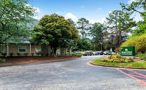 Гостиница HomeTowne Studios by Red Roof Atlanta - Lawrenceville в Лоренсвилле