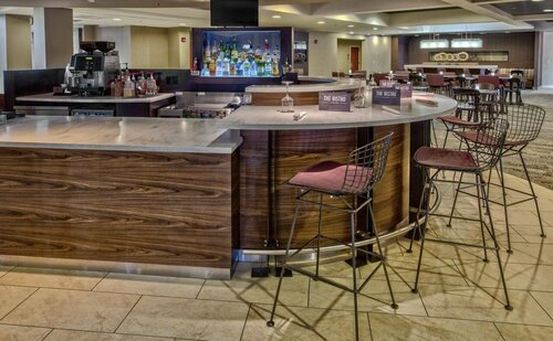 Гостиница Courtyard by Marriott Springfield в Фоллс-Чёрч