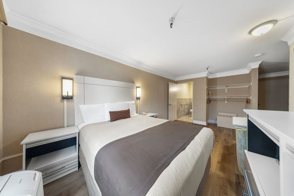 Фото Americas Best Value Inn San Clemente Beach