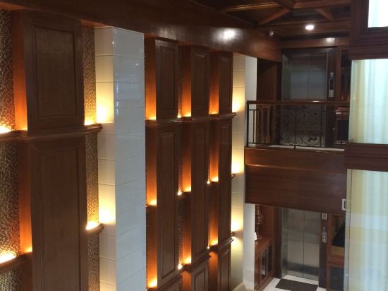 Фото Gold Leaf Hotel